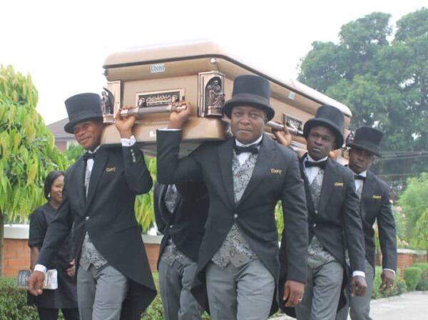 Pall Bearers - Image 36