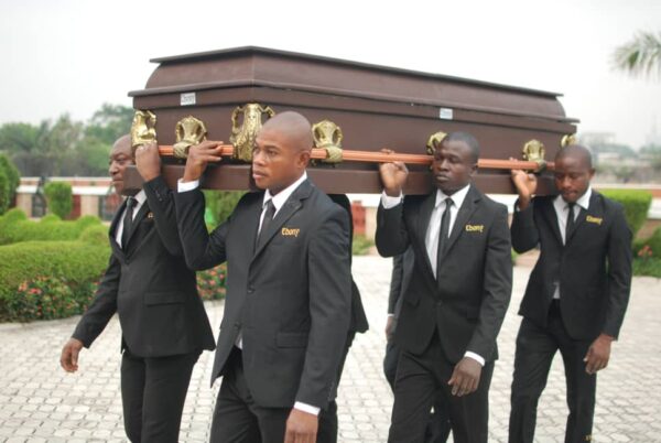 Pall Bearers - Image 37