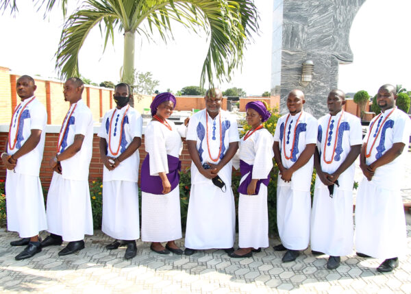 Pall Bearers - Image 20