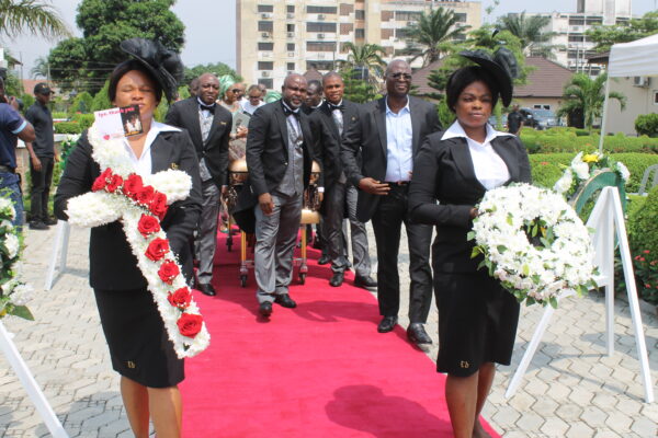 Pall Bearers - Image 26
