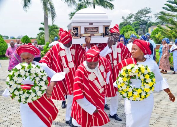 Pall Bearers - Image 42